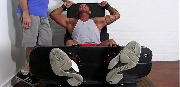  Bodybuilder Michael Roman gets restrained and feet tickled